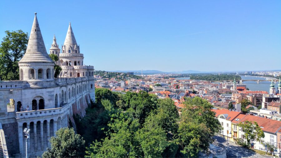 Ahonnan mesés a panoráma Budapestre: a Halászbástya