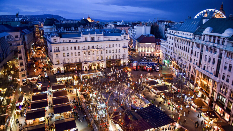 Elmarad Budapesten a Vörösmarty téri karácsonyi vásár a járvány miatt