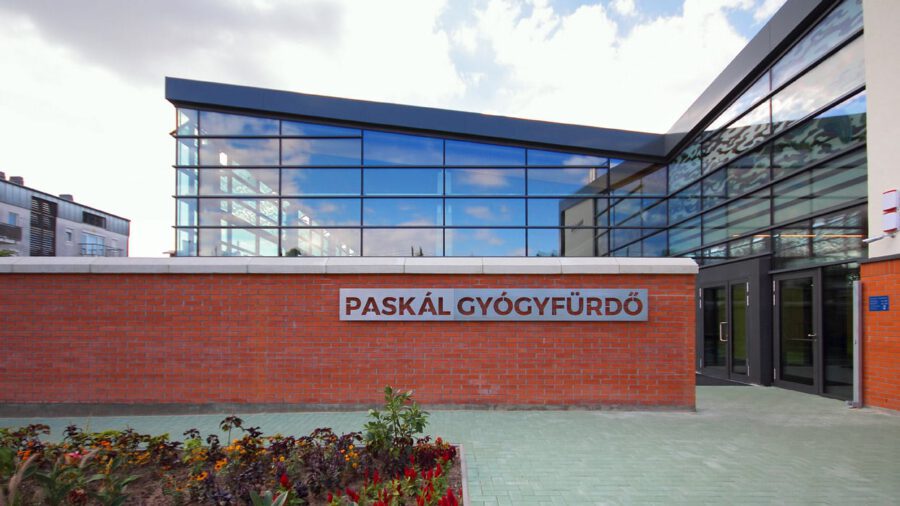 Paskál Gyógy- és Strandfürdő Budapest