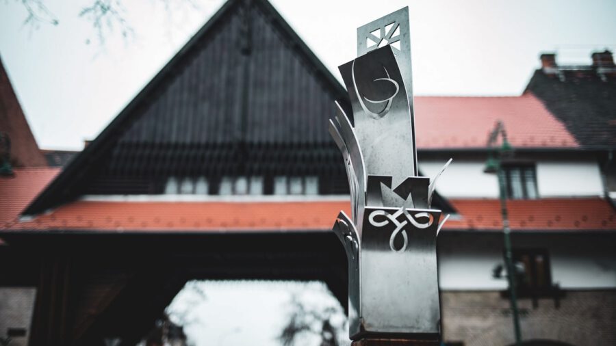 Egyedülálló közösségi alkotás révén ismerhető meg a műemlék védett Wekerletelep