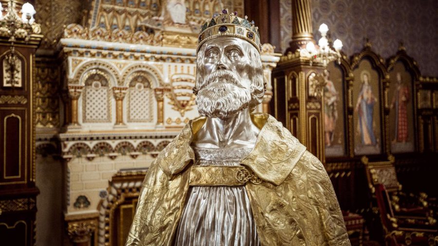 Szent István hermájával bővült a Budavári Palota Szent István-termének kiállítása