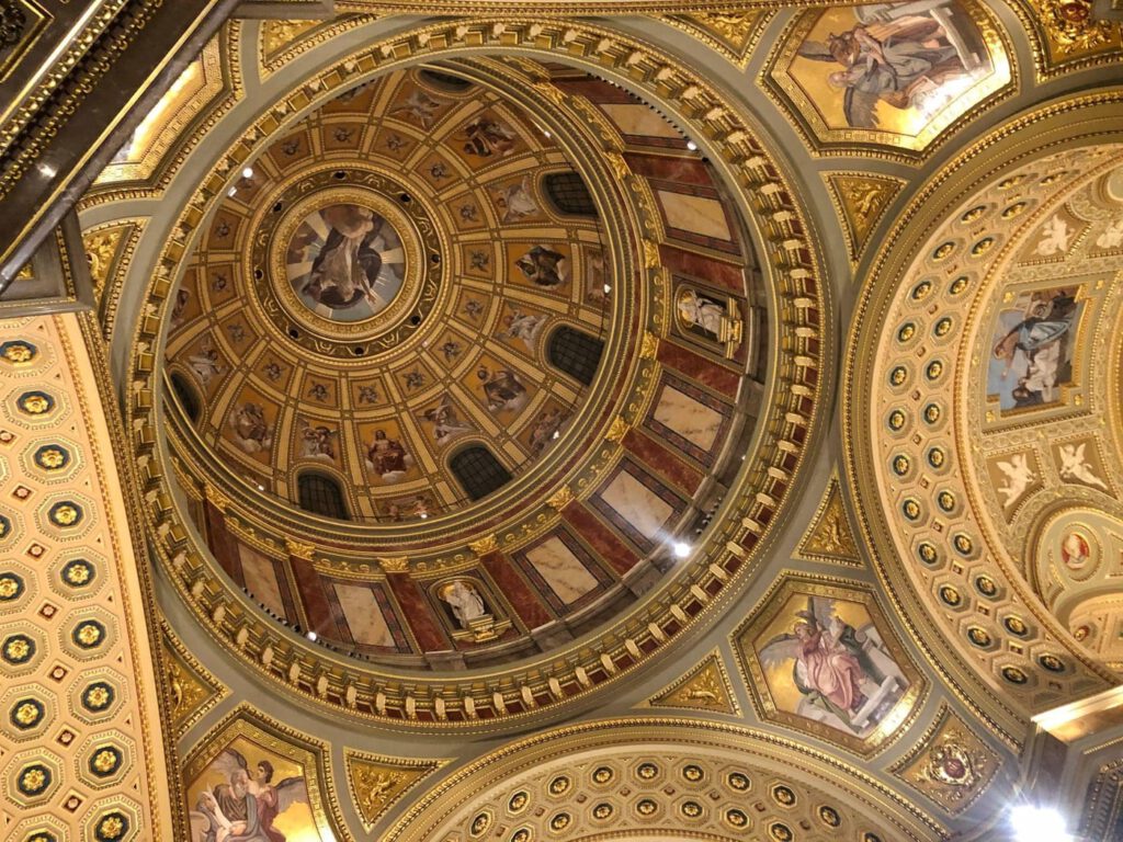 Érdekességek a Szent Jobb otthonáról, a Szent István Bazilikáról