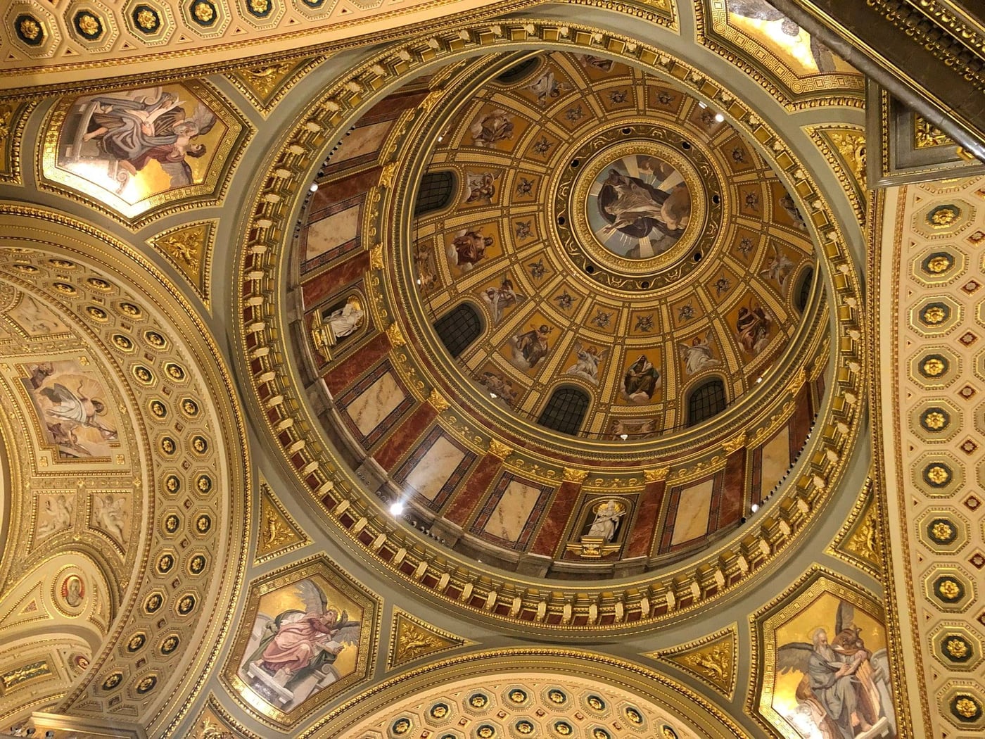 Érdekességek a Szent Jobb otthonáról, a Szent István Bazilikáról