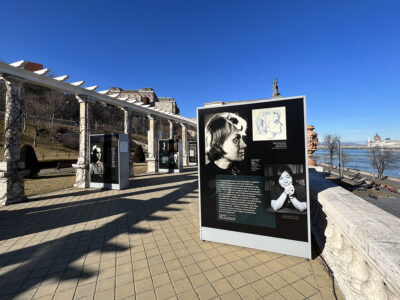 A Várkert Bazárban szabadtéri kiállítás mutatja be Nemes Nagy Ágnes életművét