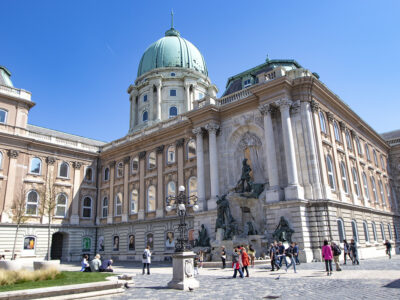 Újra csobognak a Budavári Palotanegyed díszkútjai