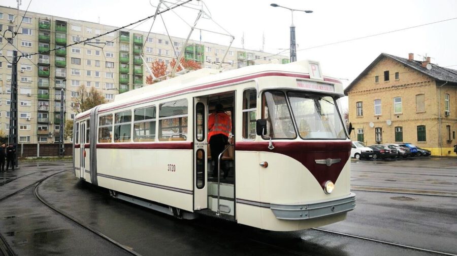 Több mint 60 éves villamoson nosztalgiázhatunk június 11-én, szombaton
