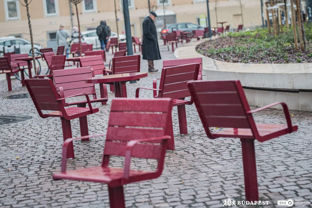 Átadták a felújított Blaha Lujza teret