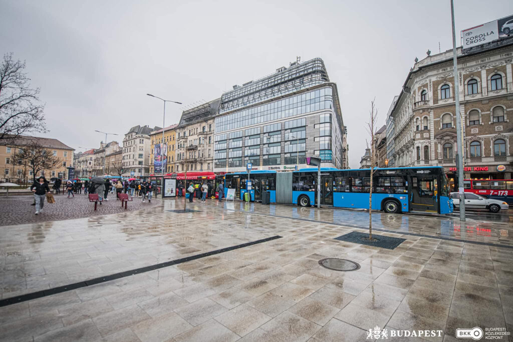 Átadták a felújított Blaha Lujza teret