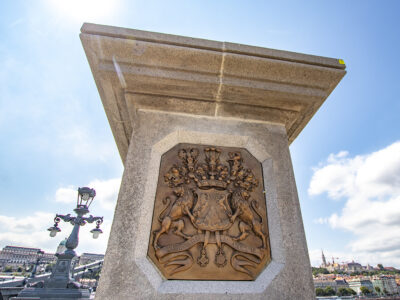 Átadták a felújított Lánchidat, már a gyalogosok is átsétálhatnak rajta