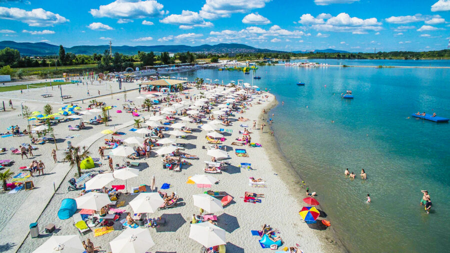 Balaton vagy Adria? Próbáljuk ki bátran Budapest határában a Lupát