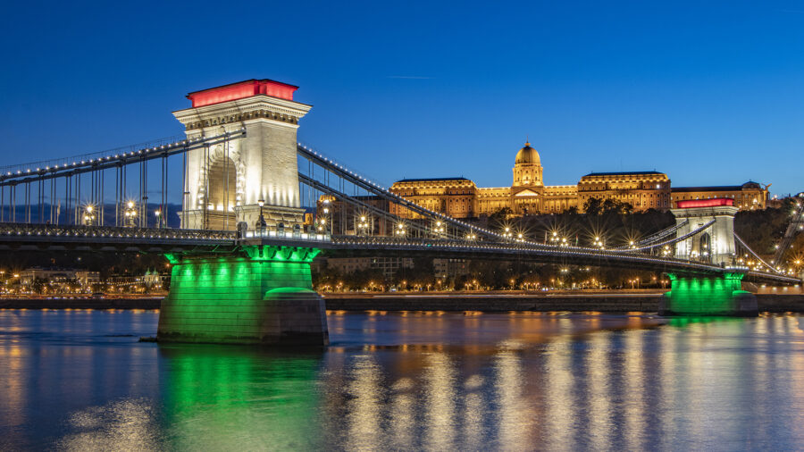 150 éve, november 17-én jött létre Pest, Buda és Óbuda egyesülésével Budapest