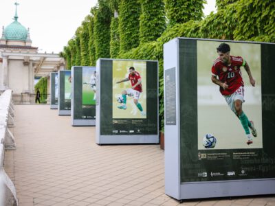 Minden idők focija: Futball- és kultúrtörténeti kiállítás nyílt a Budavári Palotanegyedben