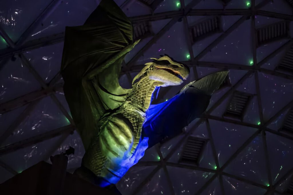 Dinoszauruszkiállítás nyílt a Fővárosi Állatkert Biodómjában