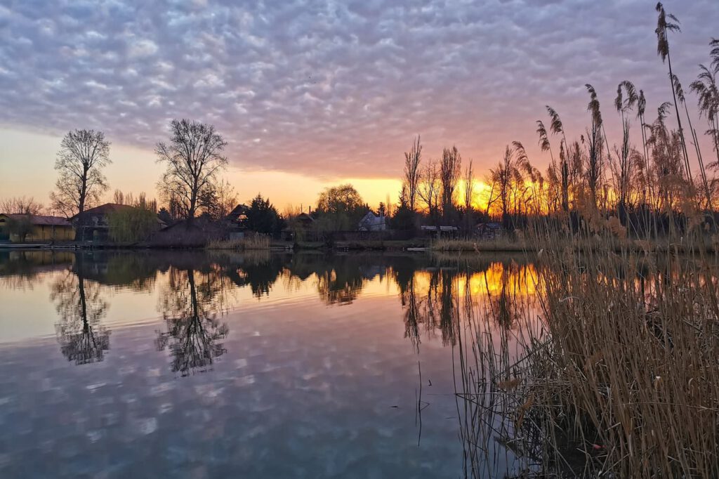 Reggeli fények Csepel felett – a Darudombtól a Duna tükréig