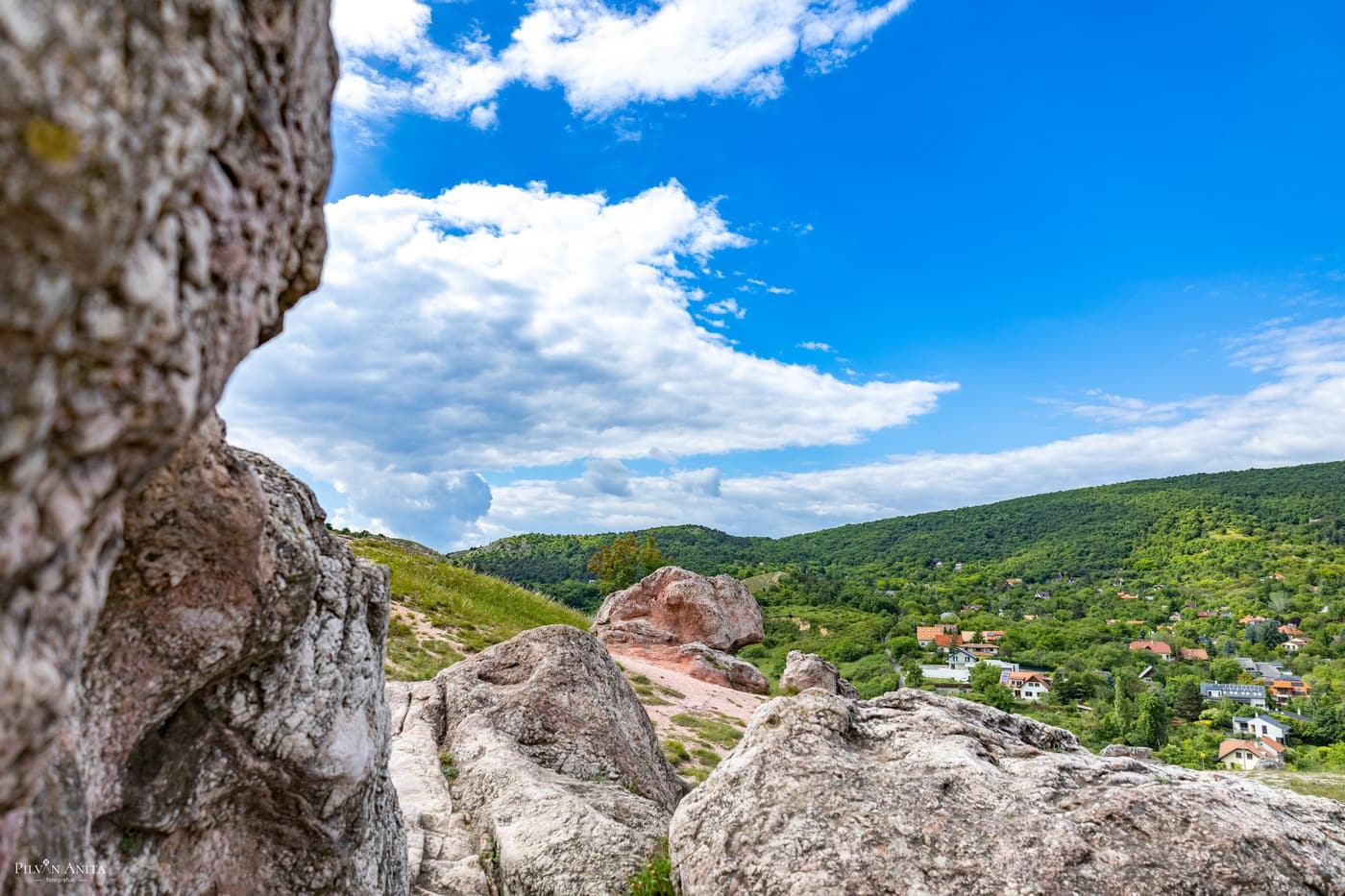 Kő-hegy – rövid séta nagy élménnyel Budaörs fölé