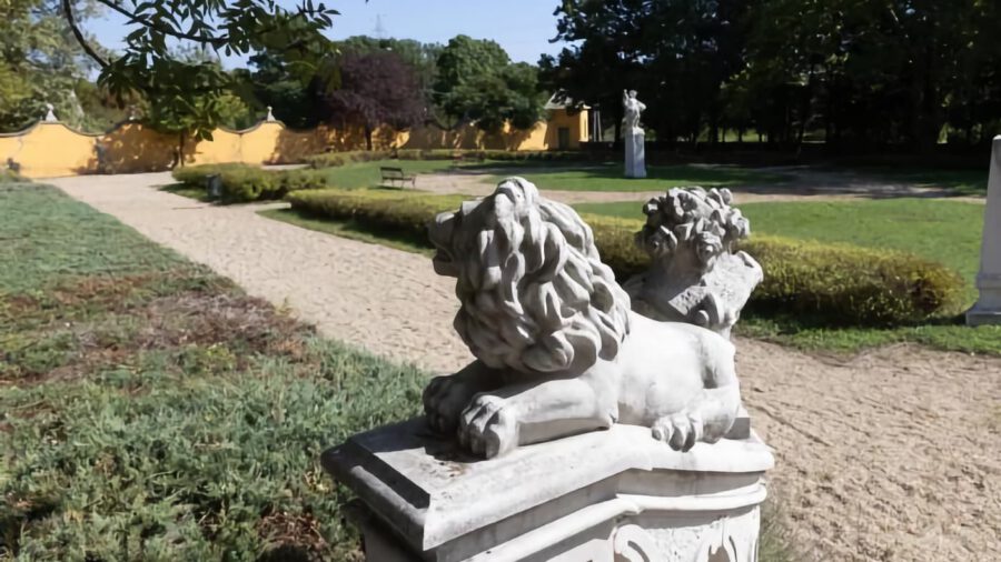 Megnyílt a nagytétényi kastélypark – kulturális programokkal is várják a látogatókat