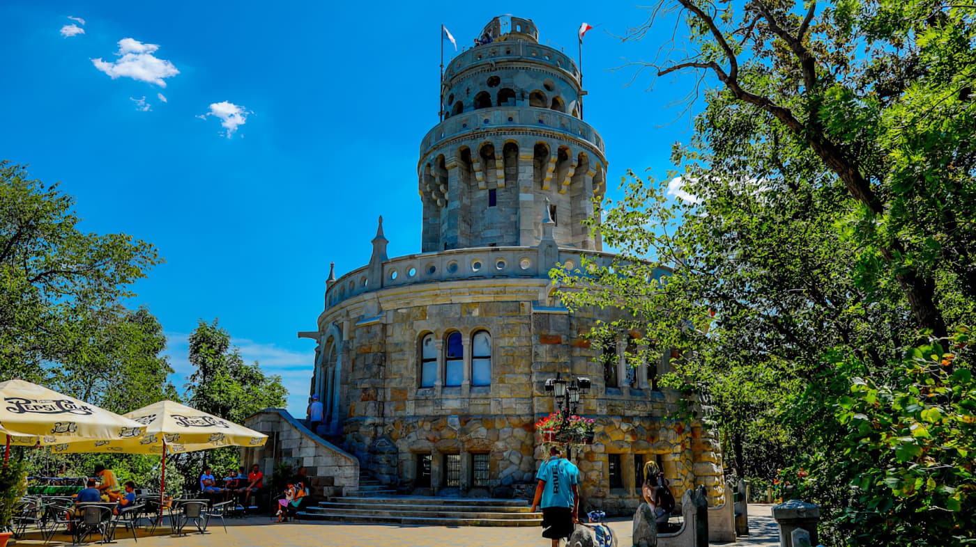 Tavaszra sem nyílik meg az Erzsébet-kilátó, komolyabb a baj, mint hitték